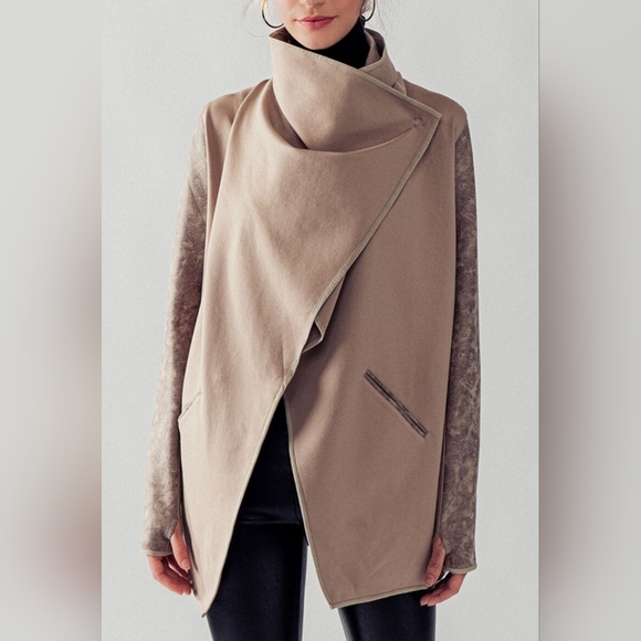 #18884 🛑M FABULOUS BOHO CHIC SEXY Faux Leather Combined Jacket - Picture 2 of 16